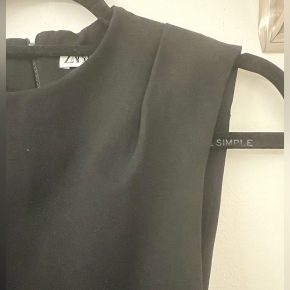 Zara Assymetrical Draped Top - Picture 4 of 5